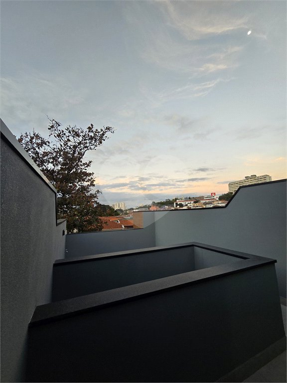 Sobrado à venda com 4 quartos, sendo 2 suítes,  em Vila Monumento, São Paulo, SP