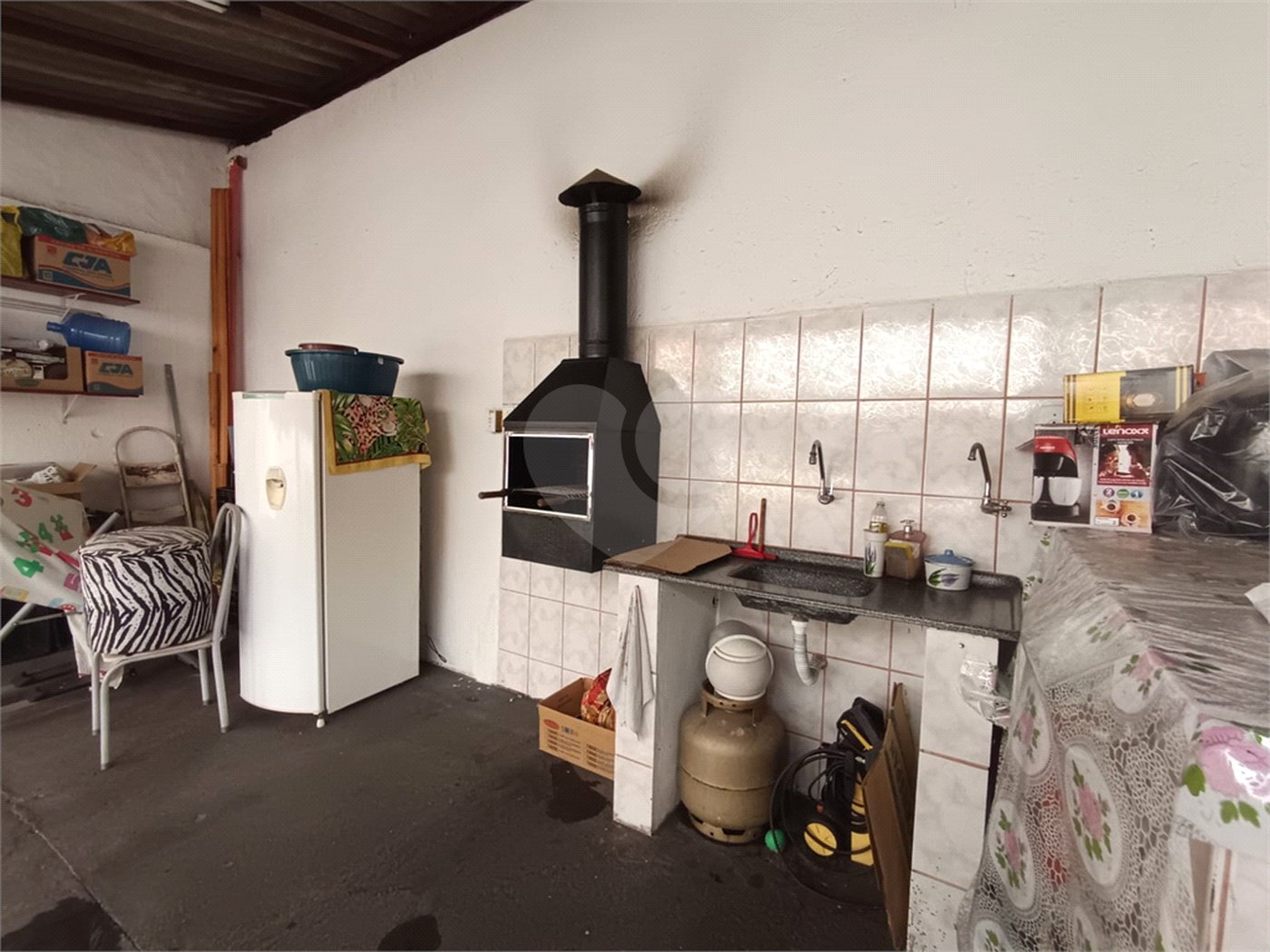 Casa à venda com 3 quartos, sendo 1 suíte, em Wanel Ville, Sorocaba, SP