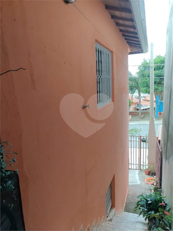 Sobrado à venda com 2 suítes em Jardim Maristela, Atibaia, SP