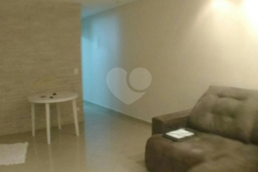Sobrado à venda com 3 quartos, sendo 1 suíte, em Vila Mazzei, São Paulo, SP