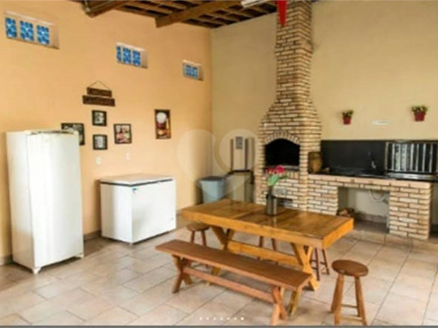 Apartamento à venda com 2 quartos, sendo 1 suíte,  em Vila Medeiros, São Paulo, SP