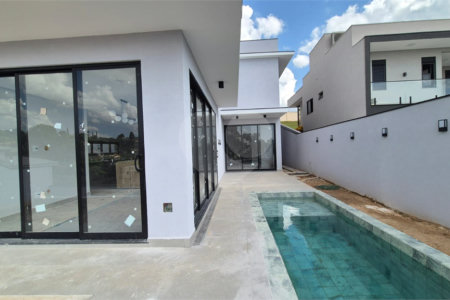 Casa à venda com 4 suítes, no condomínio Portal San Giovanni, Itatiba - SP