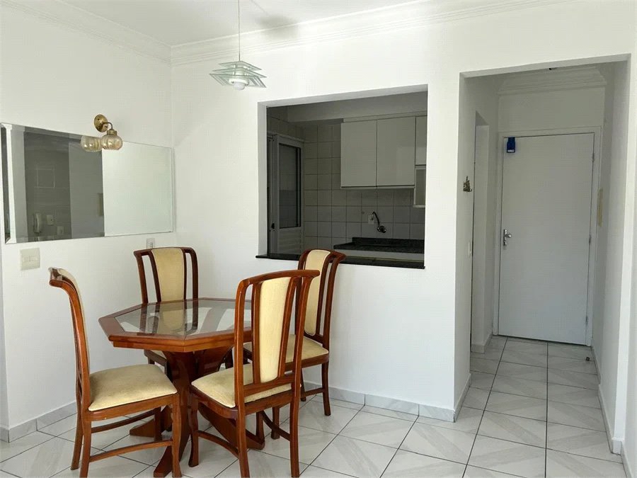 Apartamento à venda com 2 quartos, sendo 1 suíte,  em Vila Andrade, São Paulo, SP