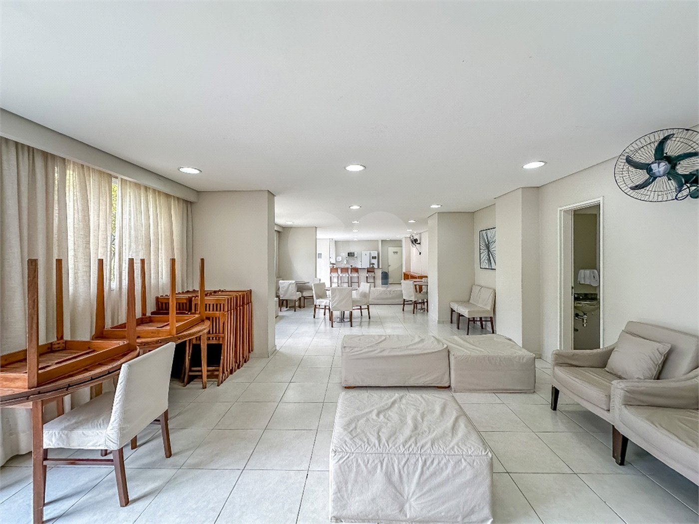Apartamento à venda com 2 quartos, sendo 1 suíte,  em Jardim Caboré, São Paulo, SP