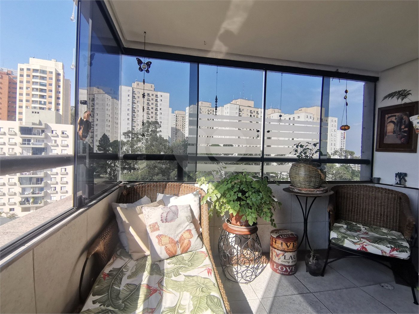 Apartamento à venda com 3 quartos, sendo 1 suíte, em Vila Andrade, São Paulo, SP