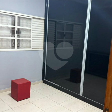 Casa Térrea à venda com 3 quartos, sendo 1 suíte, em Jardim Ouro Branco, Ribeirão Preto, SP