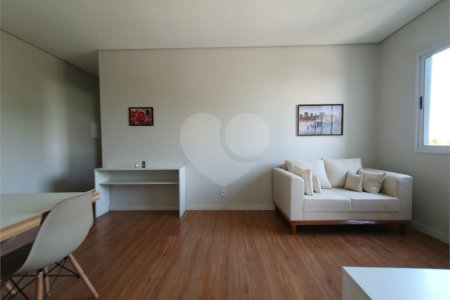Apartamento à venda com 3 quartos, sendo 1 suíte, em Jardim Maria Eugênia, Sorocaba, SP