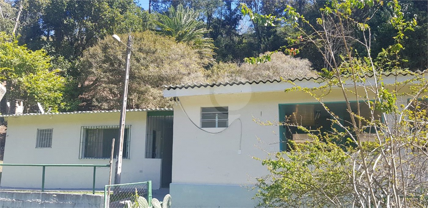 Casa à venda com 5 quartos, sendo 1 suíte,  em Taboão, Mogi das Cruzes, SP