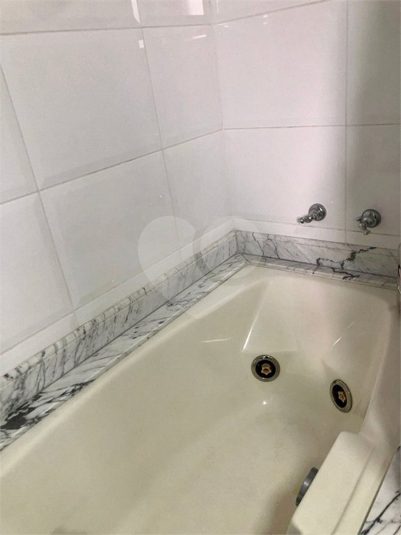 Apartamento à venda com 3 suítes em Santana, São Paulo, SP