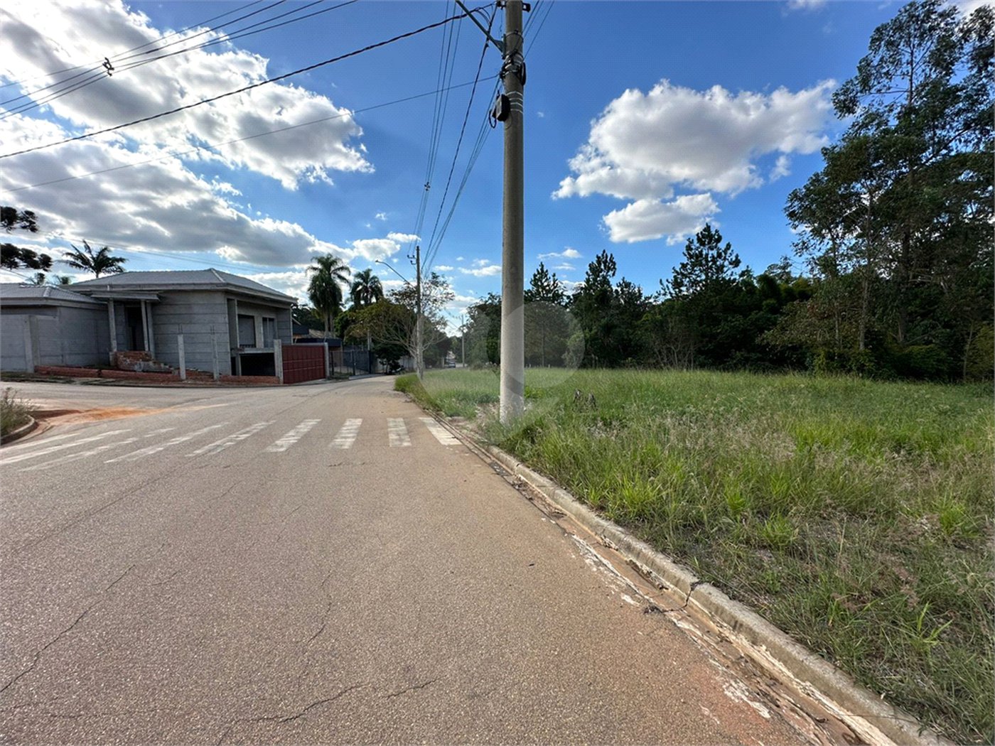 Terreno à venda em Residencial Morada dos Ipês, Itapetininga, SP