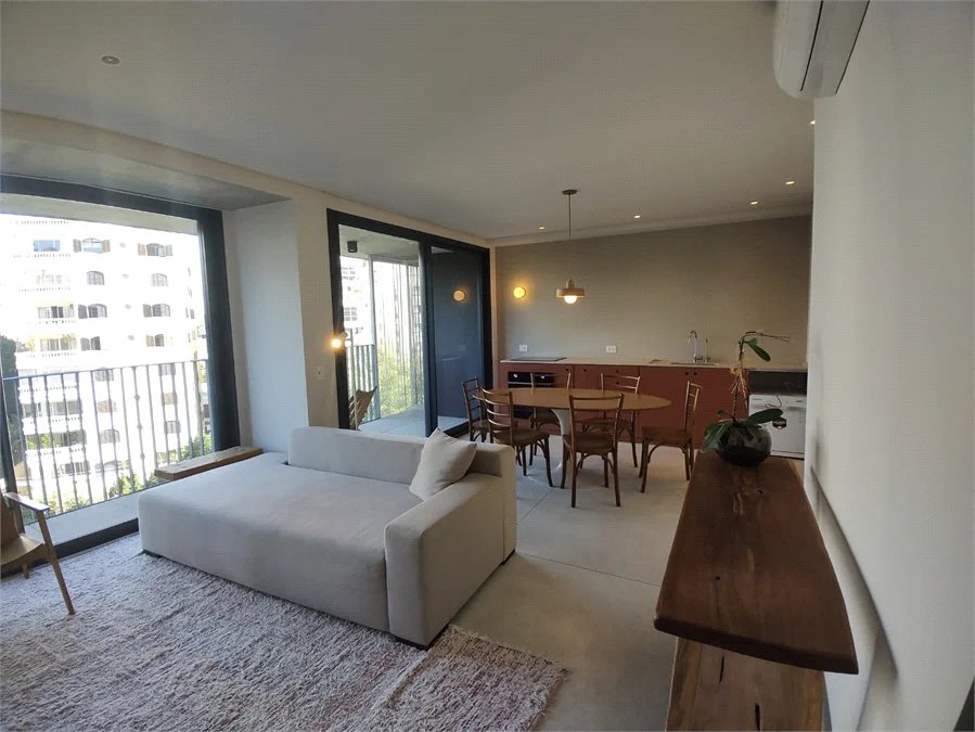 Apartamento à venda ou para alugar com 1 suíte em Jardim das Bandeiras, São Paulo, SP
