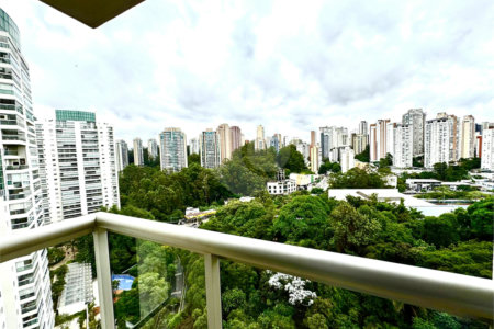 Apartamento à venda com 2 suítes em Parque do Morumbi, São Paulo, SP