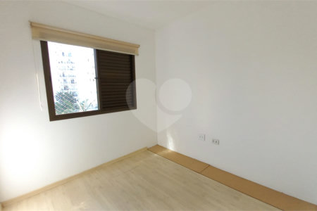Apartamento à venda com 3 quartos, sendo 1 suíte,  em Vila Indiana, São Paulo, SP