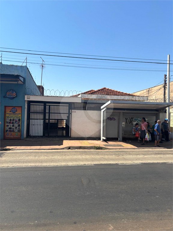 Casa Térrea à venda com 3 quartos em Campos Elíseos, Ribeirão Preto, SP