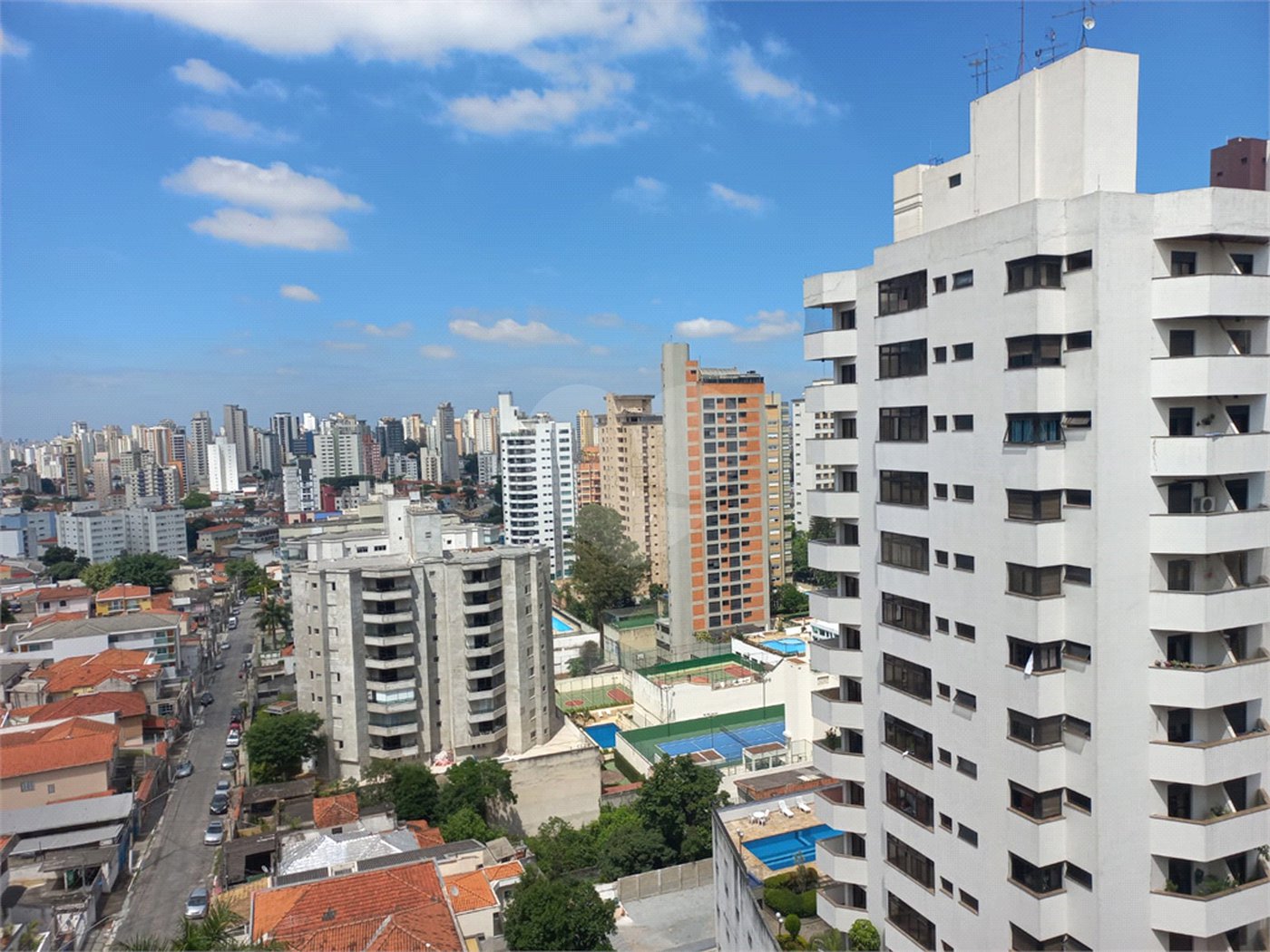 Apartamento à venda com 3 quartos, sendo 1 suíte, em Água Fria, São Paulo, SP