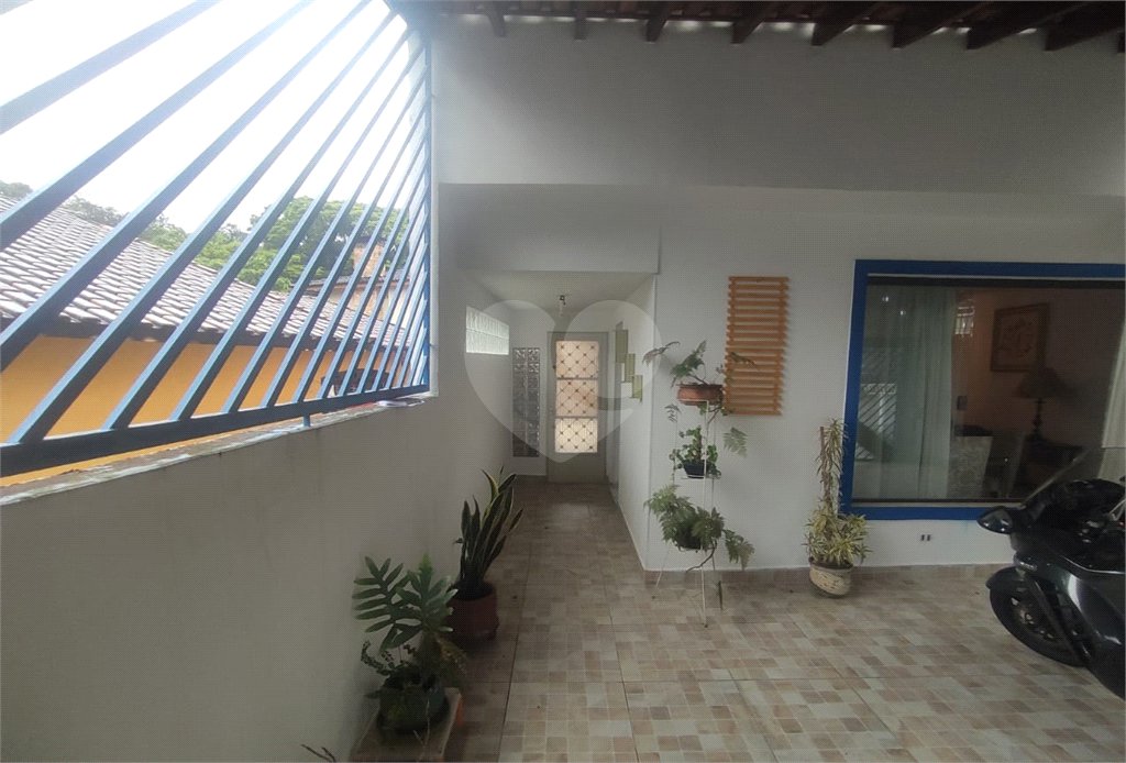 Sobrado à venda com 3 quartos, sendo 1 suíte, em Tremembé, São Paulo, SP