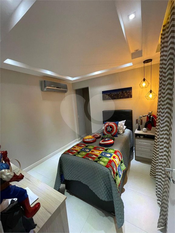 Casa à venda com 4 quartos, sendo 1 suíte, em Campo Grande, Rio de Janeiro, RJ