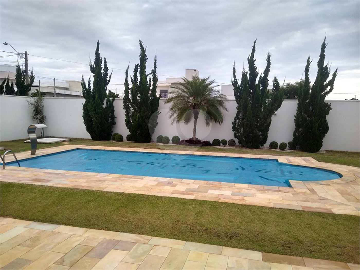 Casa à venda com 4 quartos, sendo 2 suítes,  no condomínio Damha Iii, São Carlos - SP