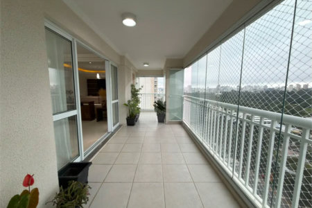 Apartamento à venda com 3 suítes em Jardim Marajoara, São Paulo, SP