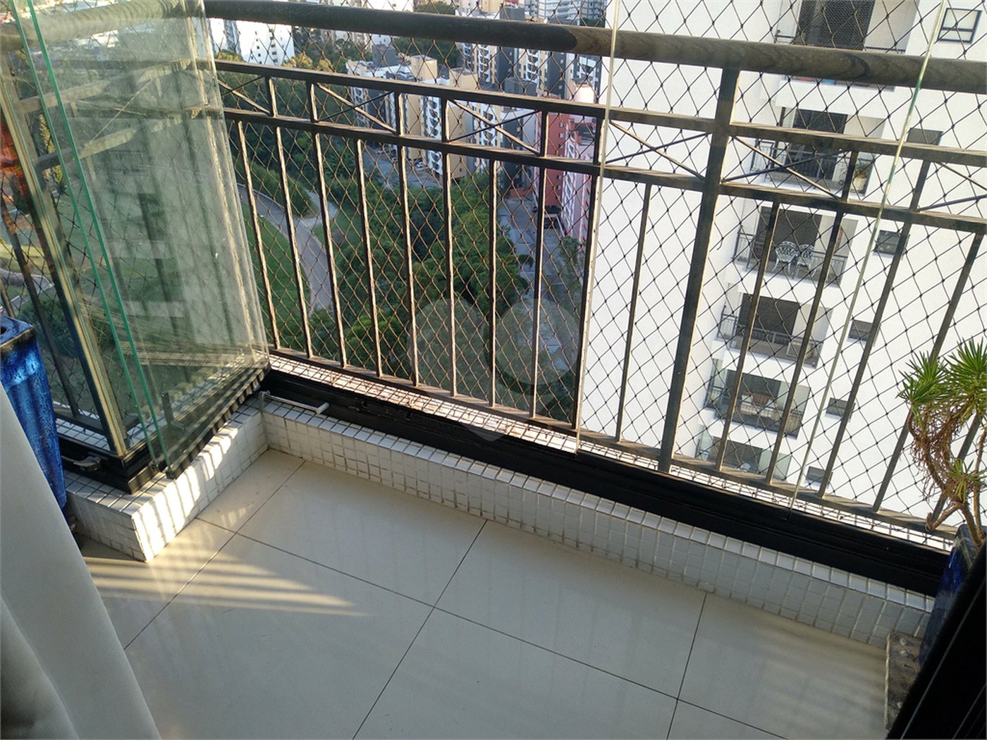 Apartamento à venda com 4 suítes em Jardim Marajoara, São Paulo, SP