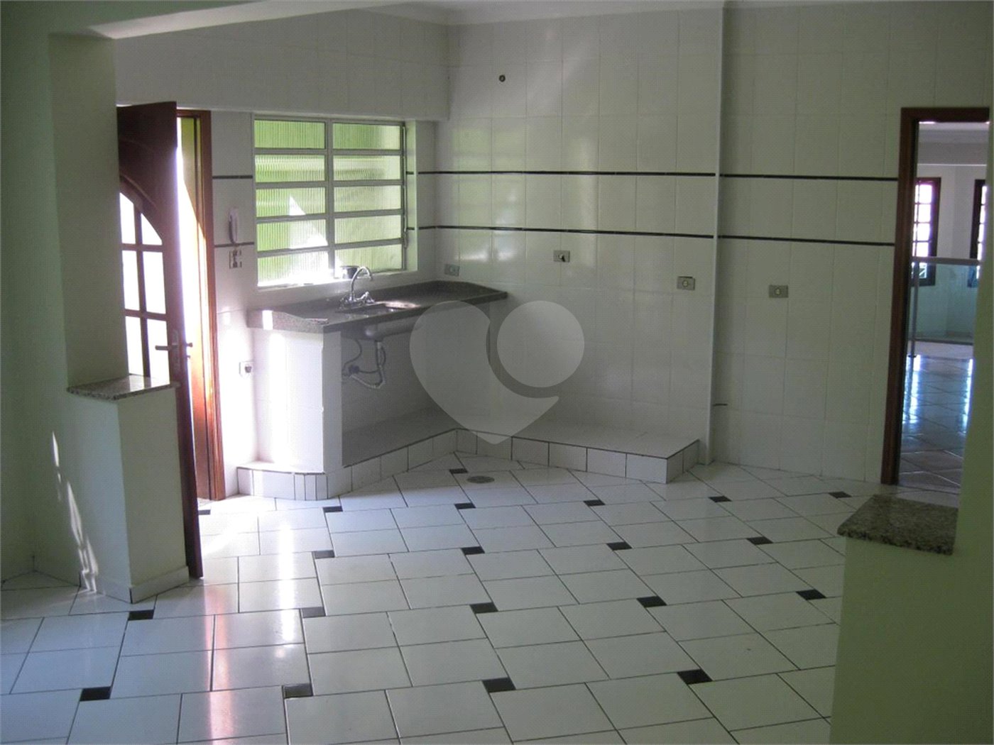 Sobrado à venda com 3 suítes em Vila Mazzei, São Paulo, SP