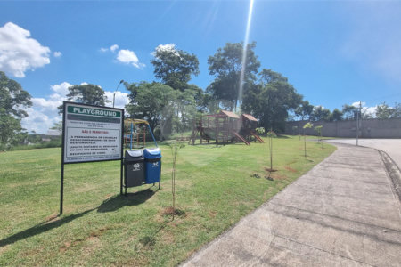 Casa à venda com 3 quartos, sendo 1 suíte, no condomínio Condomíno Helena Maria, Sorocaba - SP