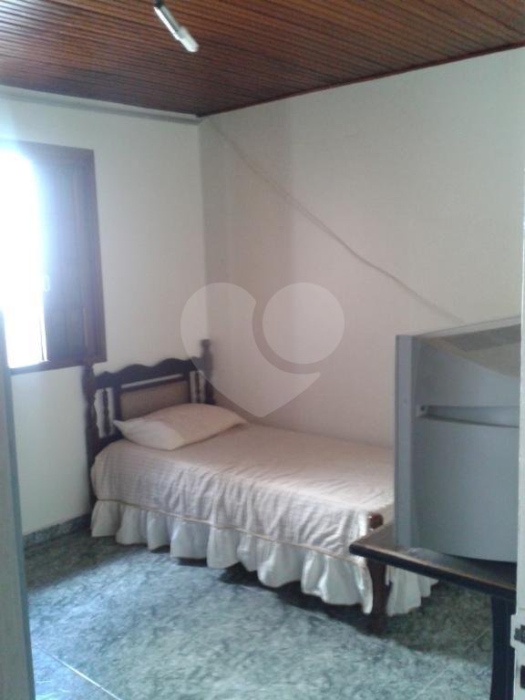 Casa Térrea à venda com 5 quartos, sendo 2 suítes,  em Horto Florestal, São Paulo, SP