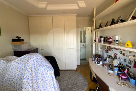 Apartamento à venda com 4 quartos, sendo 3 suítes, em Água Fria, São Paulo, SP