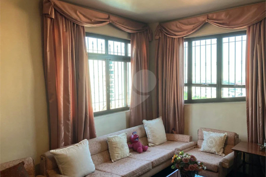 Casa à venda com 5 quartos, sendo 2 suítes,  em Vila Maria, São Paulo, SP