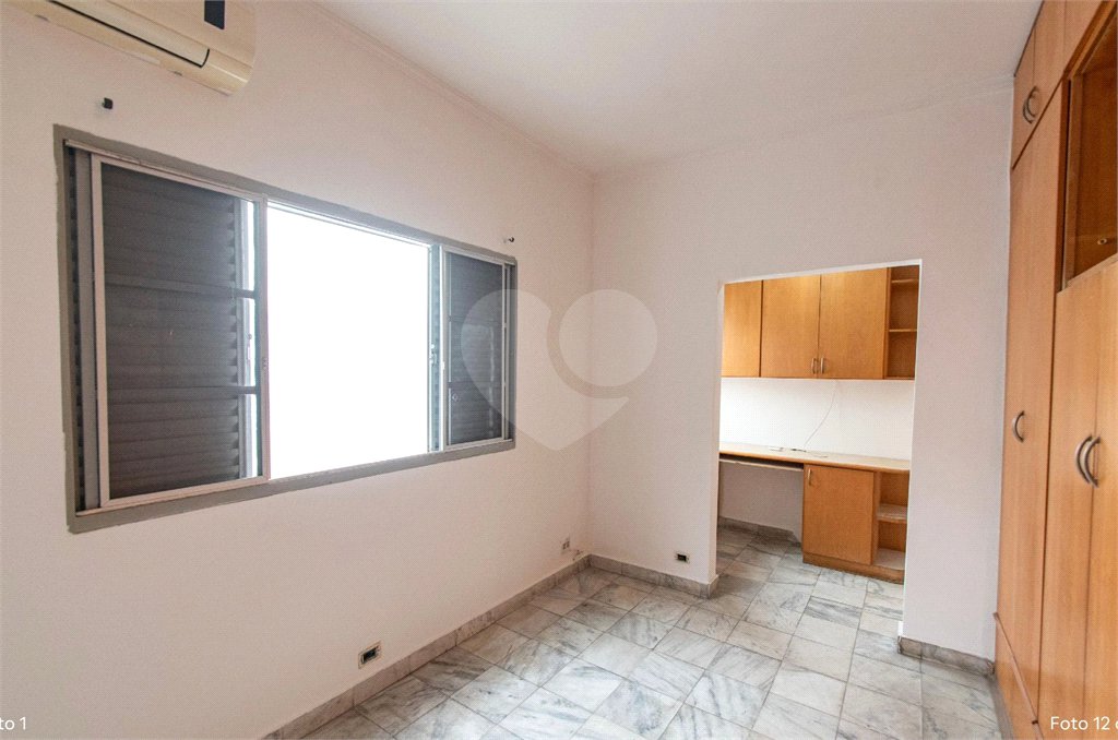 Casa à venda com 3 quartos, sendo 1 suíte,  em Vila Mariana, São Paulo, SP