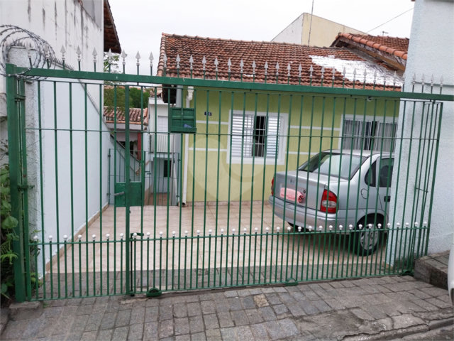 Sobrado à venda com 3 quartos, sendo 1 suíte,  em Tremembé, São Paulo, SP