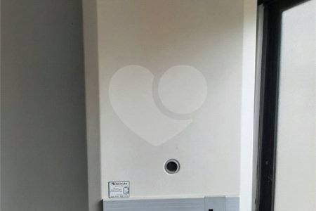 Apartamento à venda com 3 quartos, sendo 1 suíte, em Santo Amaro, São Paulo, SP