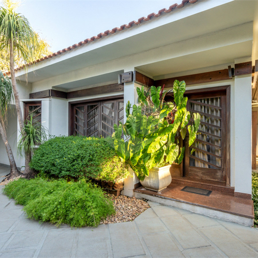 Casa à venda com 6 quartos, sendo 2 suítes, em Jardim Primaveril, Três Lagoas, MS