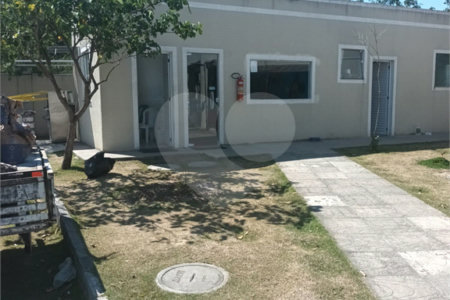 Apartamento para alugar com 2 quartos em Campo Grande, Rio de Janeiro, RJ
