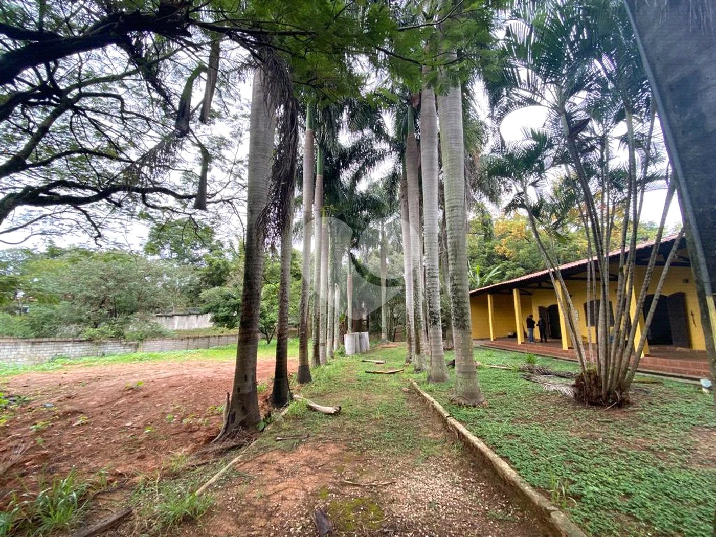 Casa à venda com 6 quartos, sendo 5 suítes,  em Santa Claudina, Vinhedo, SP