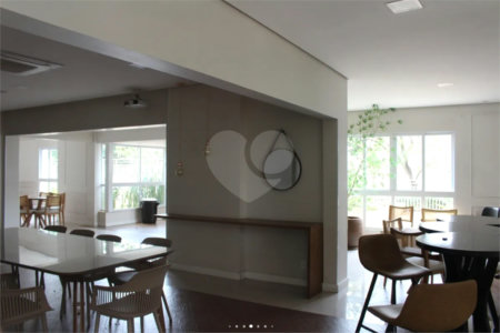 Apartamento à venda com 4 quartos, sendo 2 suítes, em Vila Augusta, Guarulhos, SP