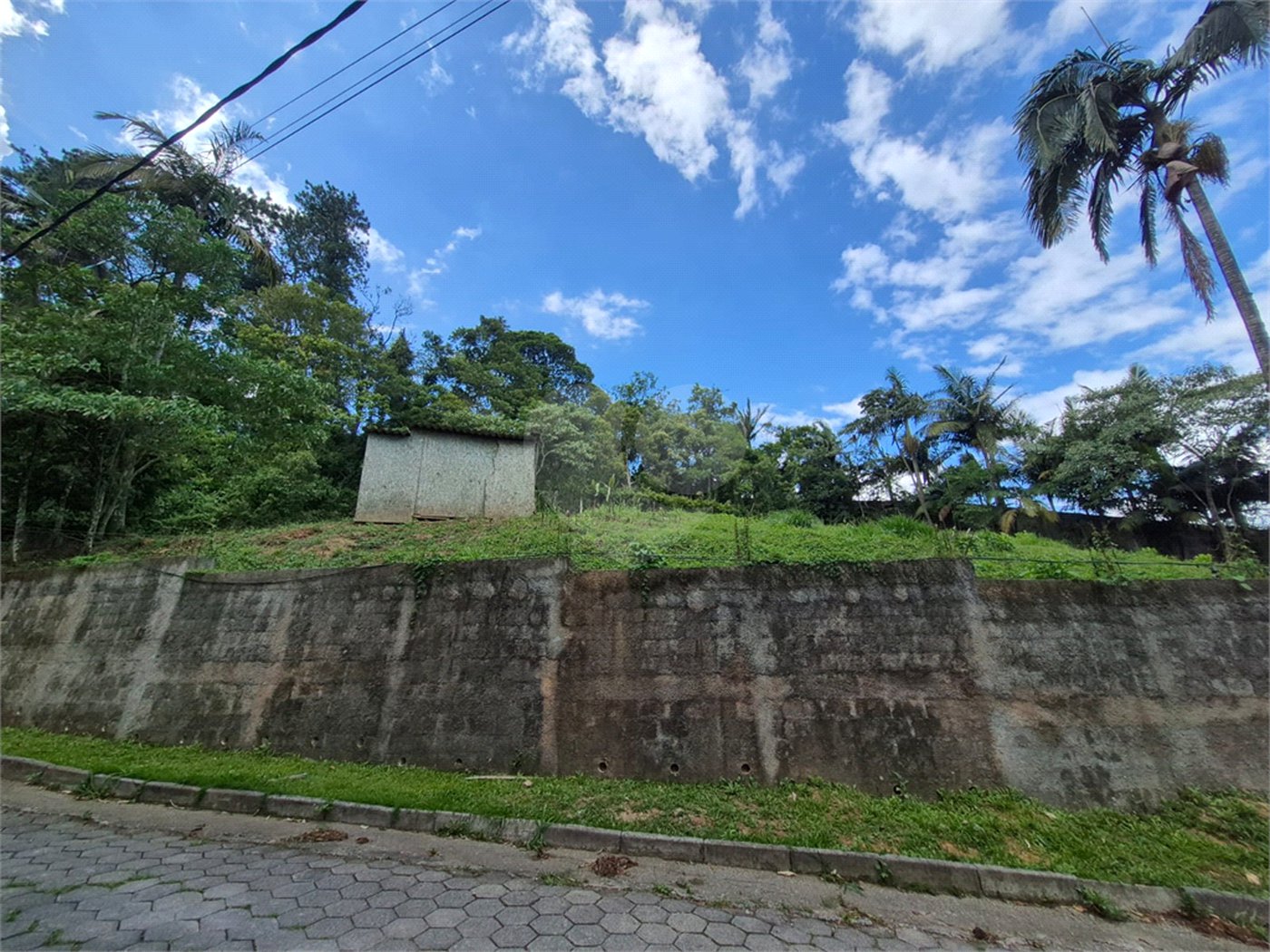 Casa à venda no condomínio Jardim da Montanha I, Mairiporã - SP