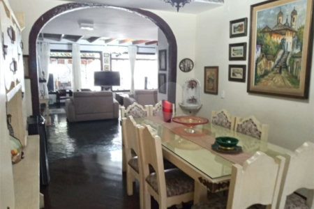 Casa à venda com 5 suítes em Vila Mascote, São Paulo, SP