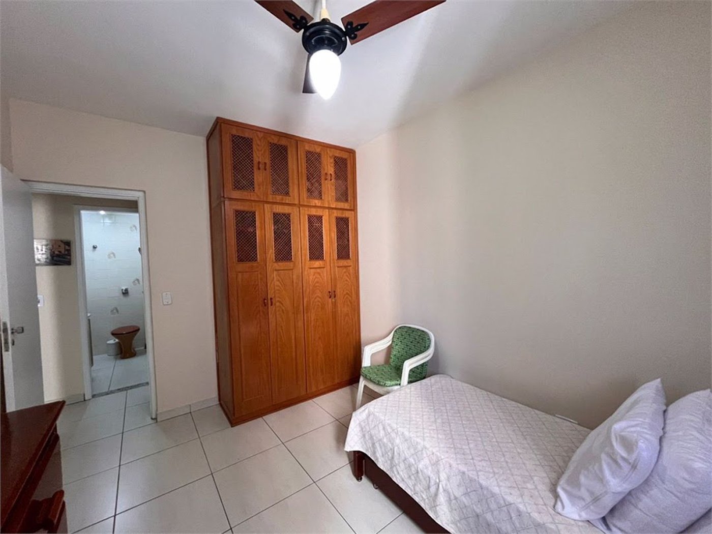 Apartamento à venda, 93 m² por R$ 350.000,00 - Enseada - Guarujá/SP