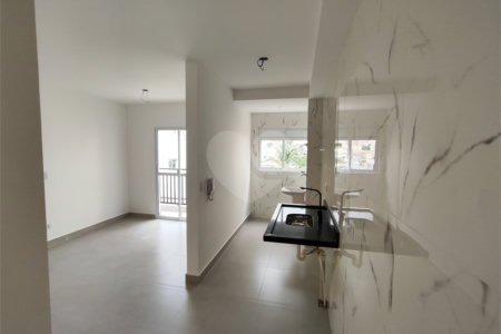 Apartamento à venda com 1 quarto em Vila Vitório Mazzei, São Paulo, SP