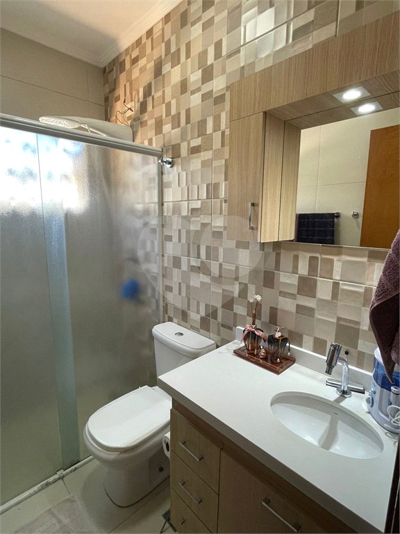 Casa à venda com 3 quartos, sendo 1 suíte, no condomínio Jardim Europa, Mogi das Cruzes - SP