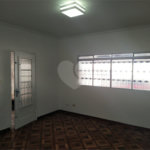Sobrado à venda com 3 quartos em Chora Menino, São Paulo, SP