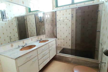 Casa à venda com 4 quartos, sendo 2 suítes, em Jardim Sumaré, Ribeirão Preto, SP