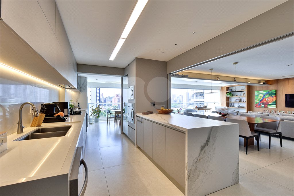 Apartamento à venda com 3 suítes em Chácara Santo Antônio (zona Sul), São Paulo, SP
