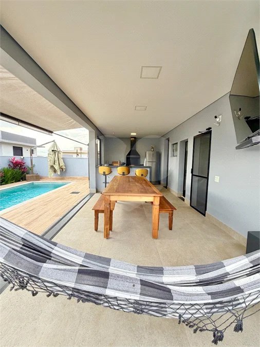 Casa à venda com 3 quartos, sendo 1 suíte, no condomínio Gran Ville São Venâncio, Itupeva - SP