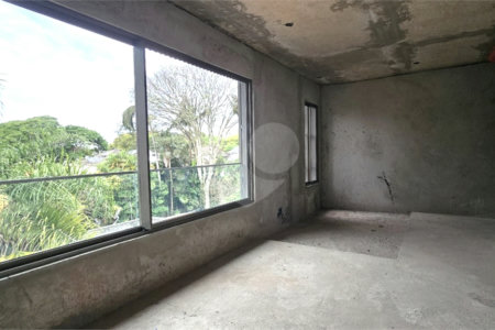 Casa à venda com 4 suítes no condomínio Plm 875, São Paulo - SP