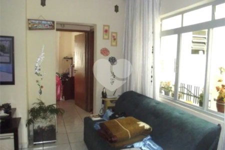 Sobrado à venda com 2 quartos, sendo 1 suíte, em Vila Dalila, São Paulo, SP