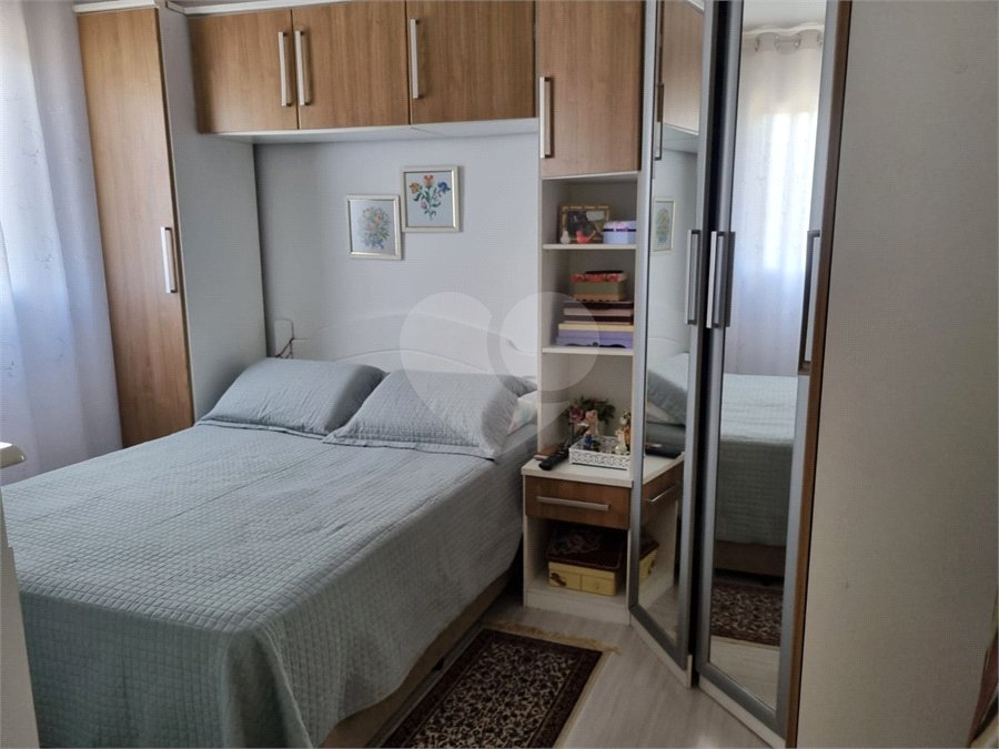Apartamento à venda com 2 quartos em Jardim Maria Trindade, São Roque, SP