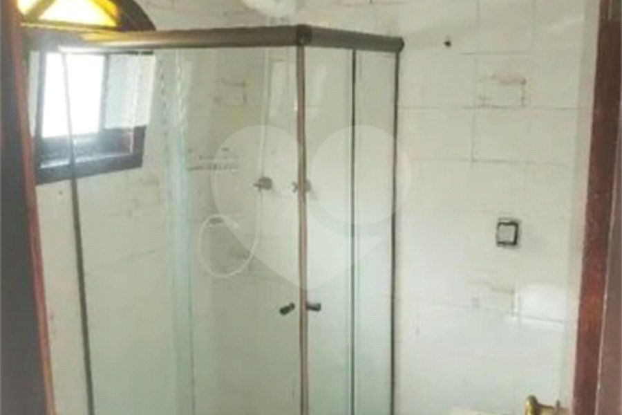 Sobrado à venda com 4 quartos, sendo 1 suíte, em Tremembé, São Paulo, SP