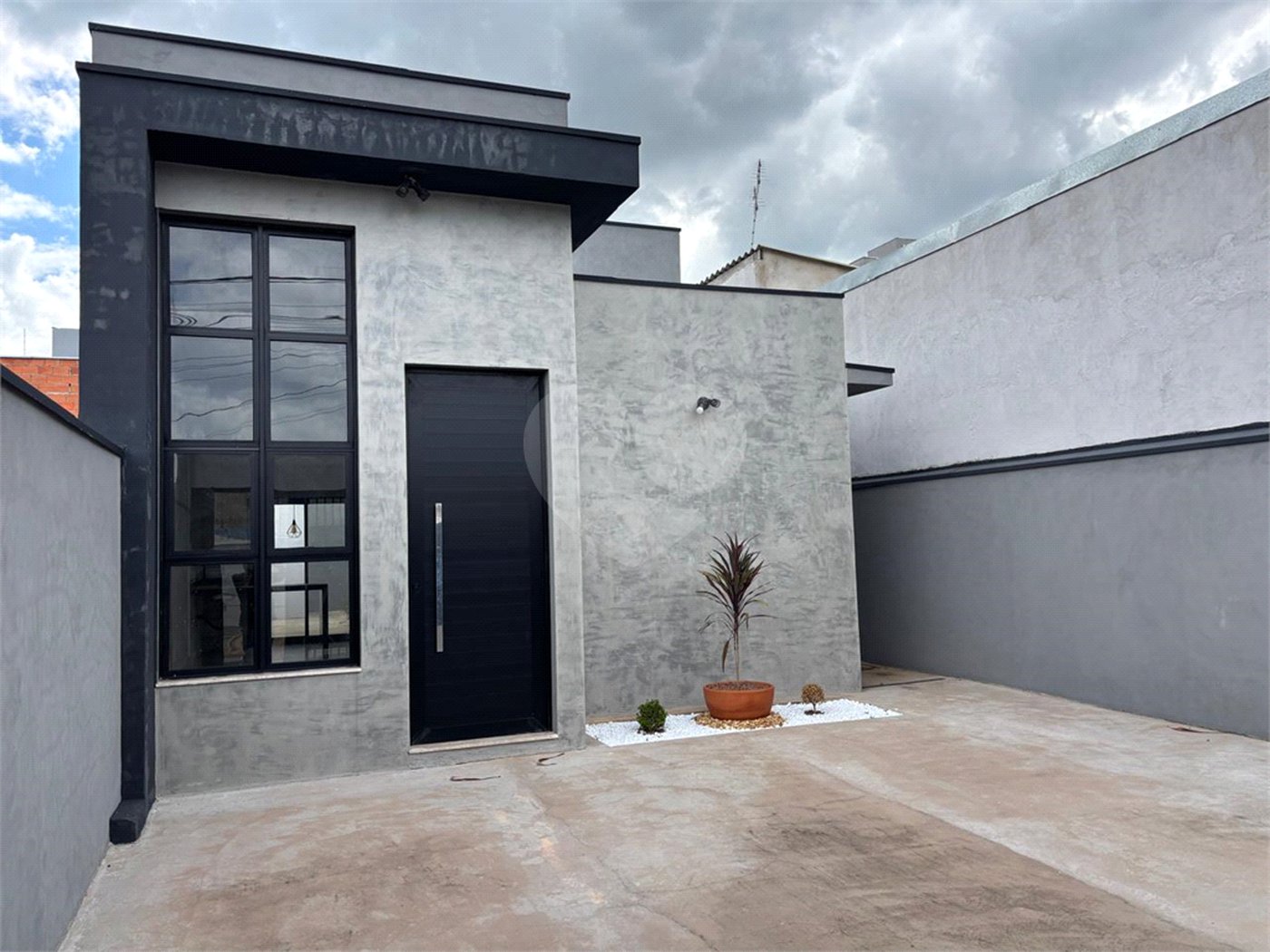 Casa à venda com 2 quartos, sendo 1 suíte, em Jardim Taquaral, Salto, SP